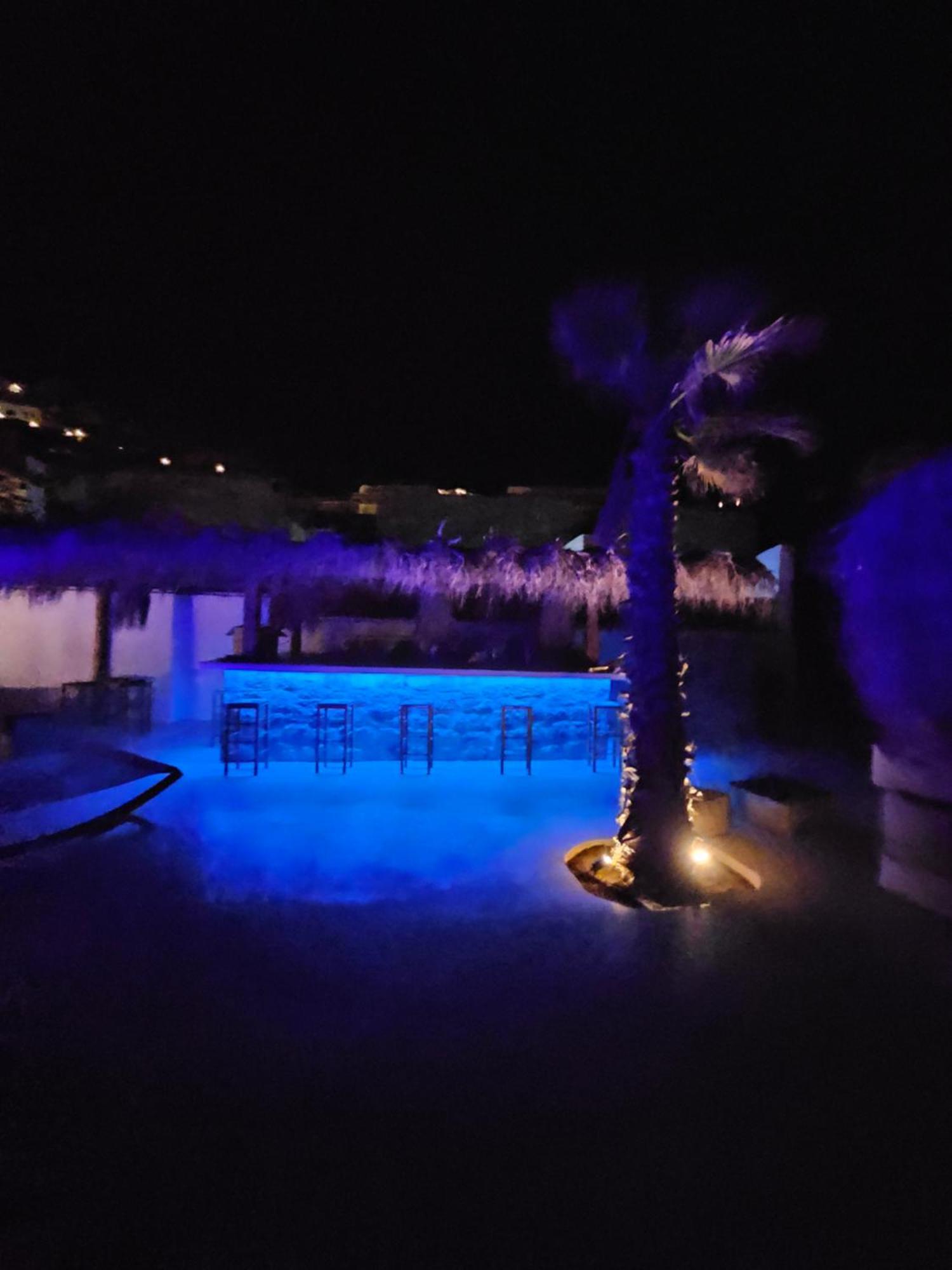Elli Tropical Suites Mykonos Town Buitenkant foto